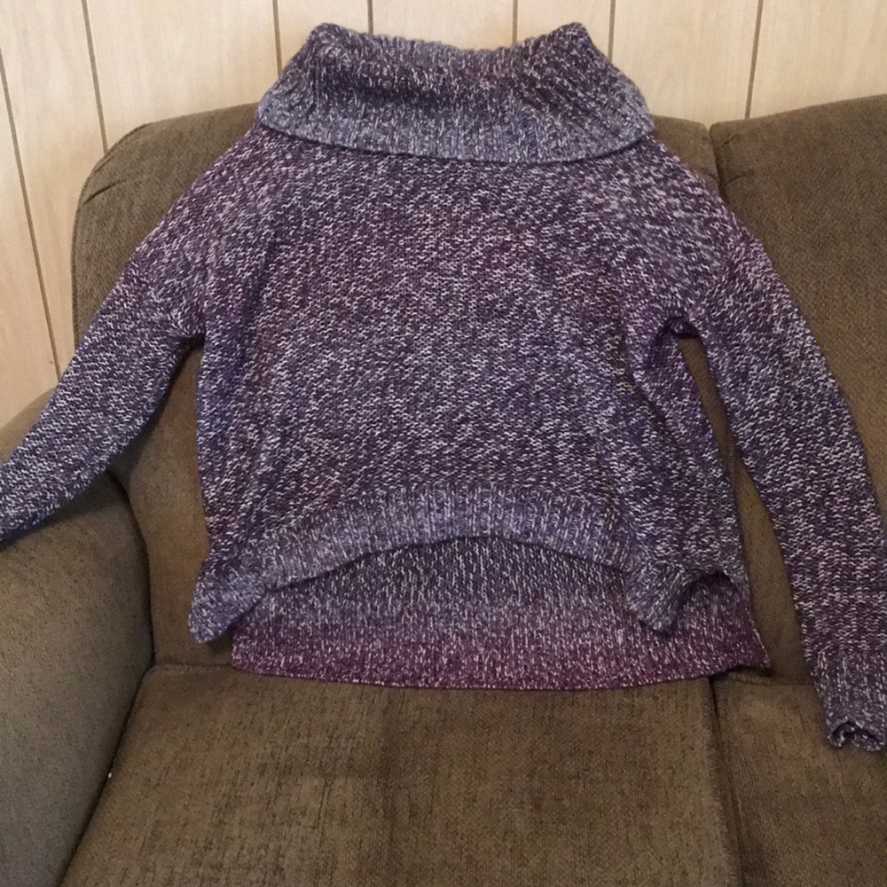 American Eagle size small cowlneck sweater